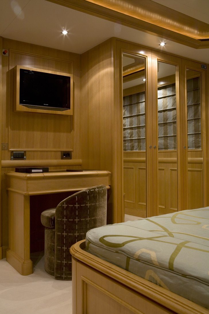 Aft Starboard Cabin